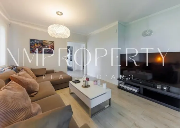 Encantadora En Mas Ros Feriehus Girona