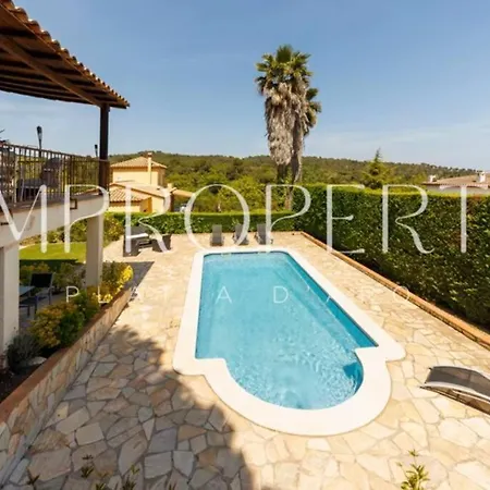 Encantadora En Mas Ros 別荘