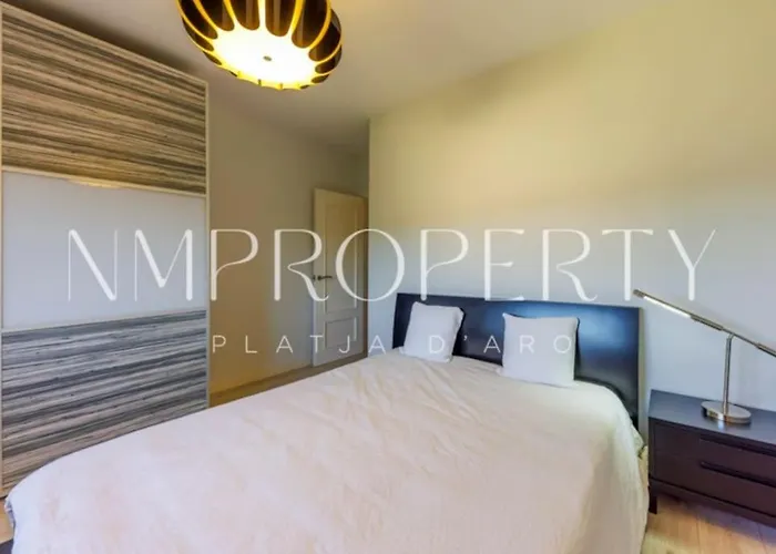 Encantadora En Mas Ros Жирона